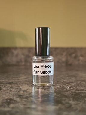 Dior Privée Cuir Saddle Fragrance Travel Spray Sample 4.8ml
